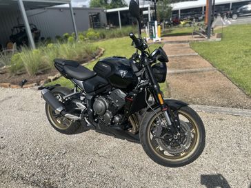 New 2026 Triumph Trident 800 