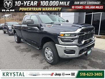 New 2026 RAM 2500 Tradesman Crew Cab 4x4 8' Box