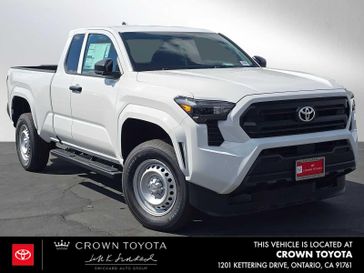New 2025 Toyota Tacoma SR