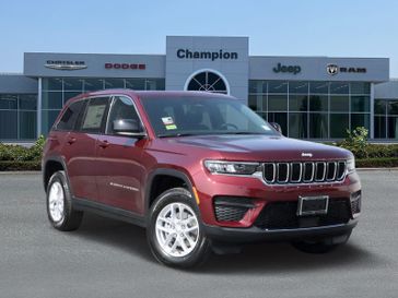 2025 Jeep Grand Cherokee Laredo X 4x2