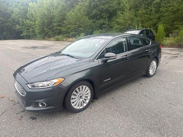 Used 2015 Ford Fusion Hybrid SE