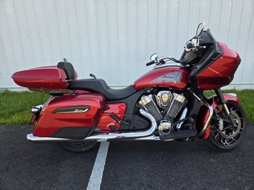 2020 INDIAN MOTORCYCLE Indian Challenger Limited Base spec
