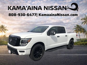 2023 Nissan Titan 4x4 Crew Cab SV