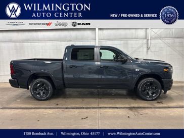 New 2026 RAM 1500 Big Horn Crew Cab 4x4 5'7' Box
