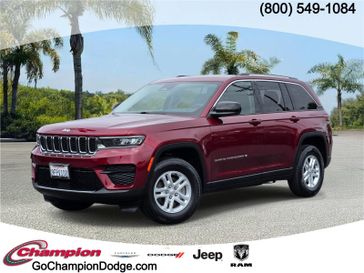 Used 2023 Jeep Grand Cherokee Laredo 4x2