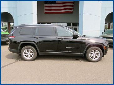 Used 2023 Jeep Grand Cherokee L Limited