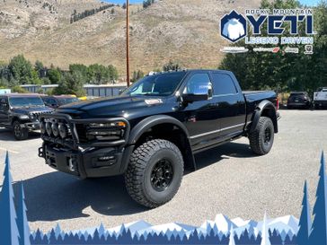 New 2025 RAM 2500 Limited Crew Cab 4x4 6'4' Box