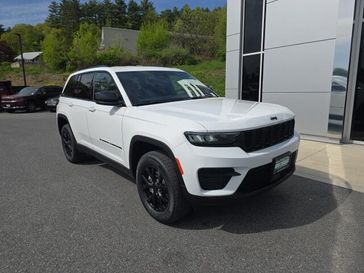 2025 Jeep Grand Cherokee Altitude 4x4