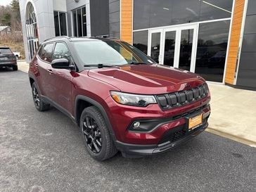 Used 2022 Jeep Compass Altitude