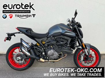 2025 Ducati Monster Plus 