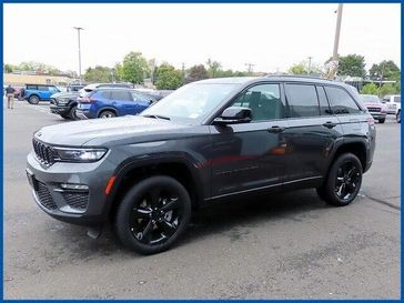 New 2025 Jeep Grand Cherokee Limited
