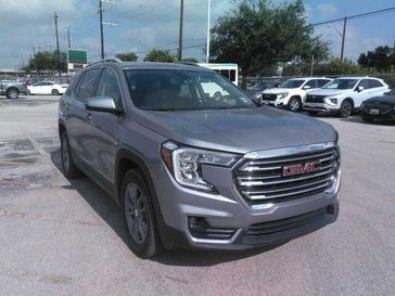 Used 2024 GMC Terrain SLT