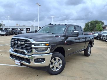 2025 RAM 3500 Lone Star Crew Cab 4x4 6'4' Box
