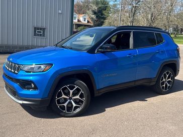 Used 2025 Jeep Compass Limited