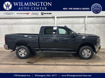 New 2026 RAM 2500 Tradesman Crew Cab 4x4 6'4' Box