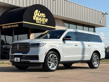 New 2025 Lincoln Navigator L Reserve