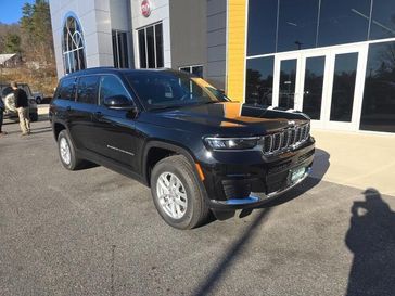 New 2025 Jeep Grand Cherokee L Laredo X 4x4