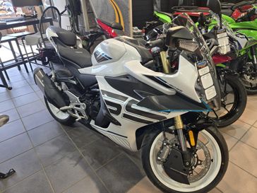 NEW 2026 CFMOTO 450SS 