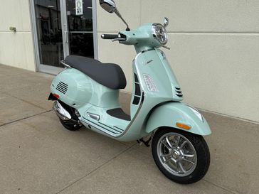 2024 Vespa GTS 300