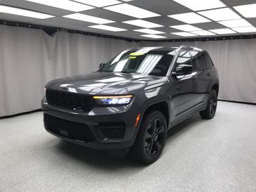 Used 2023 Jeep Grand Cherokee Altitude