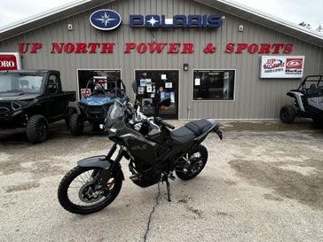 New 2026 Kawasaki Kle 500 abs metallic carbon grayebony 