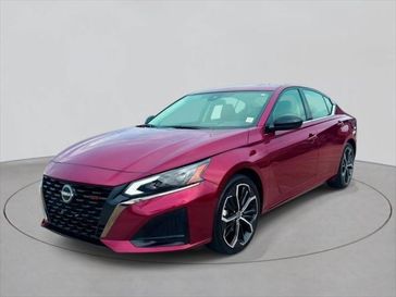Used 2024 Nissan Altima 2.5 SR Sedan