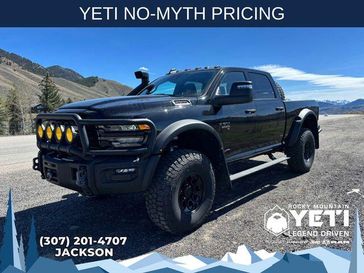 New 2025 RAM 2500 Big Horn Crew Cab 4x4 6'4' Box