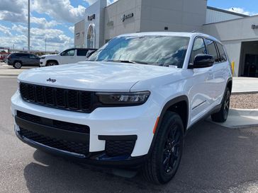 2025 Jeep Grand Cherokee L Altitude X 4x4