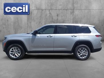 New 2026 Jeep Grand Cherokee L Laredo X 4x2