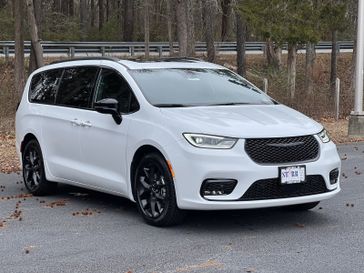 2024 Chrysler Pacifica Limited