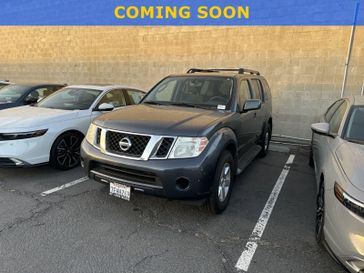 2012 Nissan Pathfinder SV