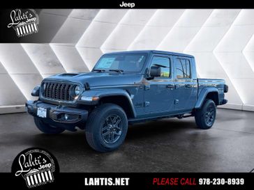 New 2026 Jeep Gladiator Sport S 4x4