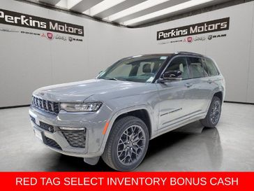 New 2027 Jeep Grand Cherokee Summit 4x4