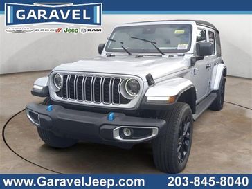 2024 Jeep Wrangler 4-door Sahara 4xe