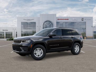 New 2025 Jeep Grand Cherokee Laredo 4x4