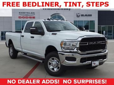 2024 RAM 2500 Tradesman Crew Cab 4x4 8' Box