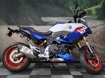 2026 BMW F 900 XR