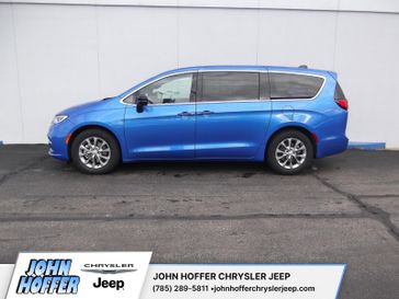 New 2026 Chrysler Pacifica Limited