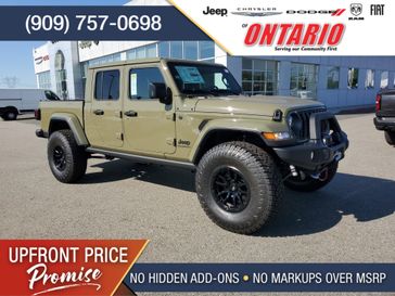 New 2025 Jeep Gladiator Nighthawk