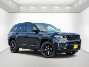 New 2026 Jeep Grand Cherokee Limited 4x2