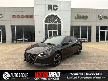 Used 2025 Nissan Altima 