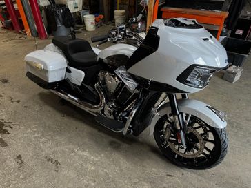 New 2025 Indian Motorcycle CHALLENGER LIMITED PP108 