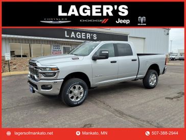 New 2026 RAM 2500 Big Horn Crew Cab 4x4 6'4' Box