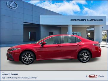 Used 2021 Toyota Camry SE