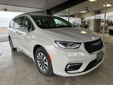 2021 Chrysler Pacifica Hybrid Limited