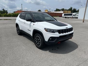 Used 2025 Jeep Compass Trailhawk