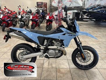 New 2025 Suzuki DR-Z4SM 