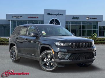 2025 Jeep Grand Cherokee Altitude 4x2