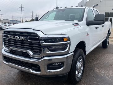 New 2027 RAM 3500 Tradesman Crew Cab 4x4 8' Box