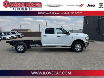 2024 RAM 3500 Tradesman Crew Cab Chassis 4x4 60' Ca